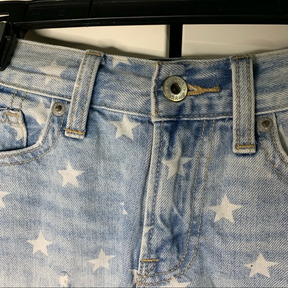 Lucky Brand The Cut Off Star Denim Shorts - Picture 4 of 14